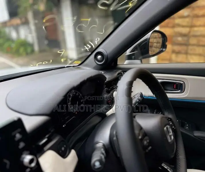 Honda Vezel Z Play Premium 2026