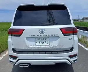Toyota Land Cruiser ZX LC300 2026