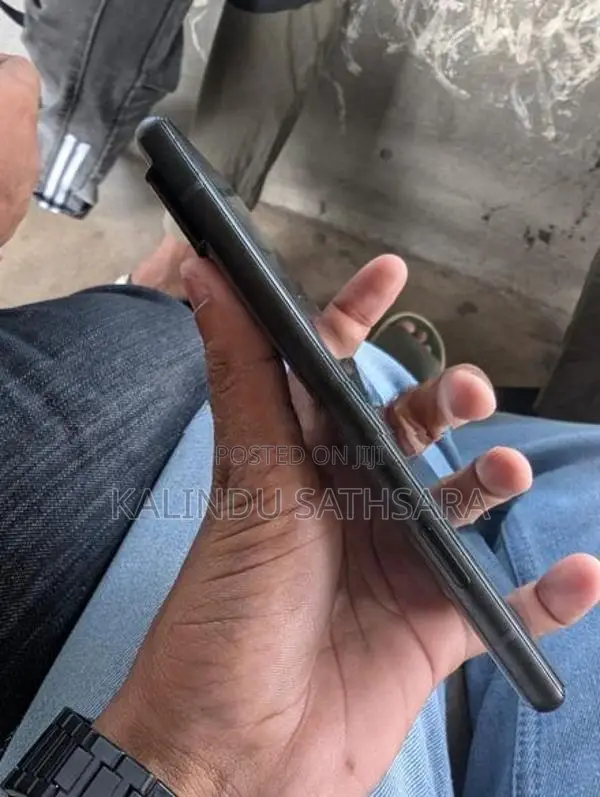 Google Pixel 6 (Used)