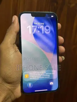 Apple iPhone 14 (Used)