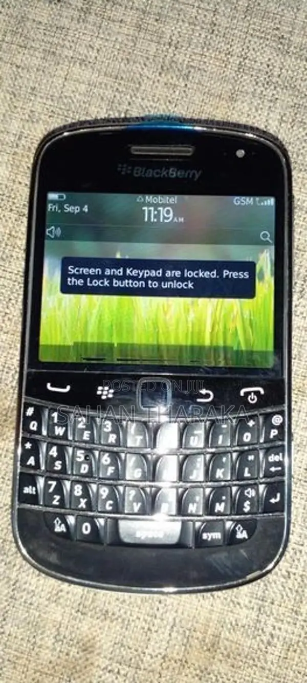 BlackBerry Bold (Used)