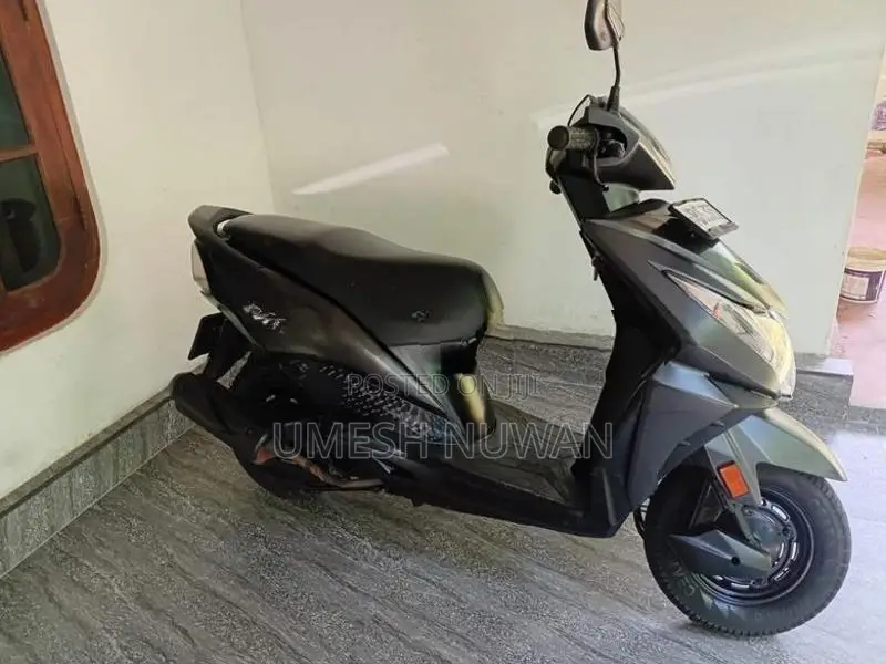 Honda Dio 2018