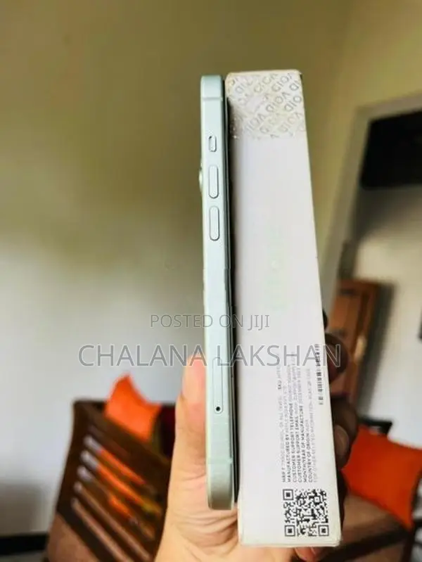 Apple iPhone 15 (Used)