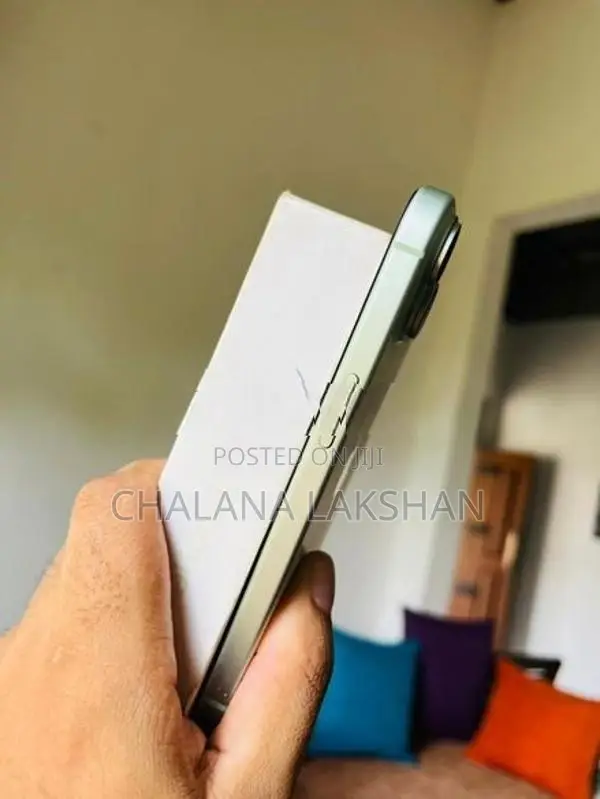 Apple iPhone 15 (Used)