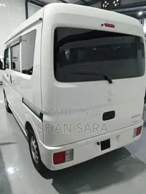 Suzuki Every 2025