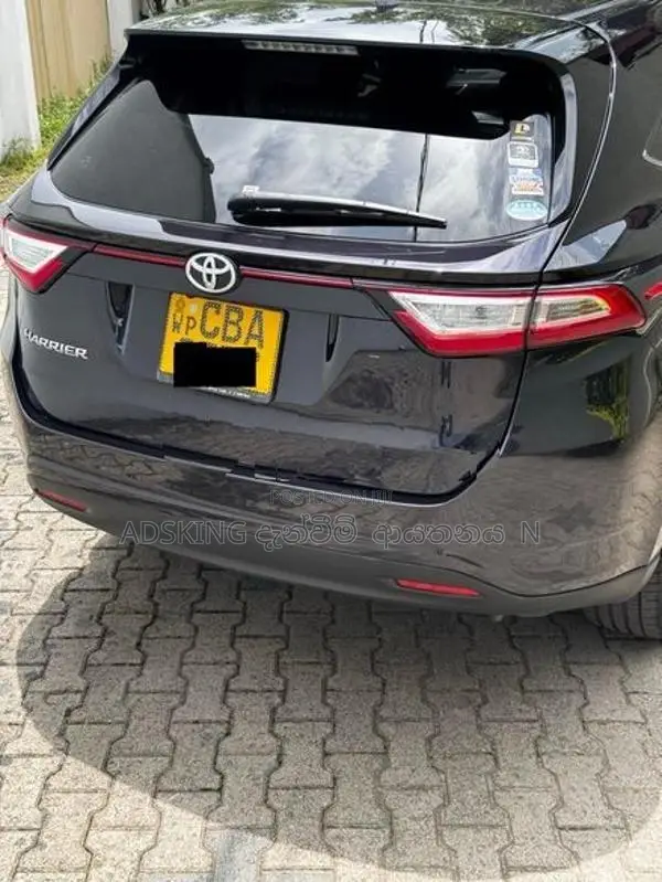 Toyota Harrier 2017