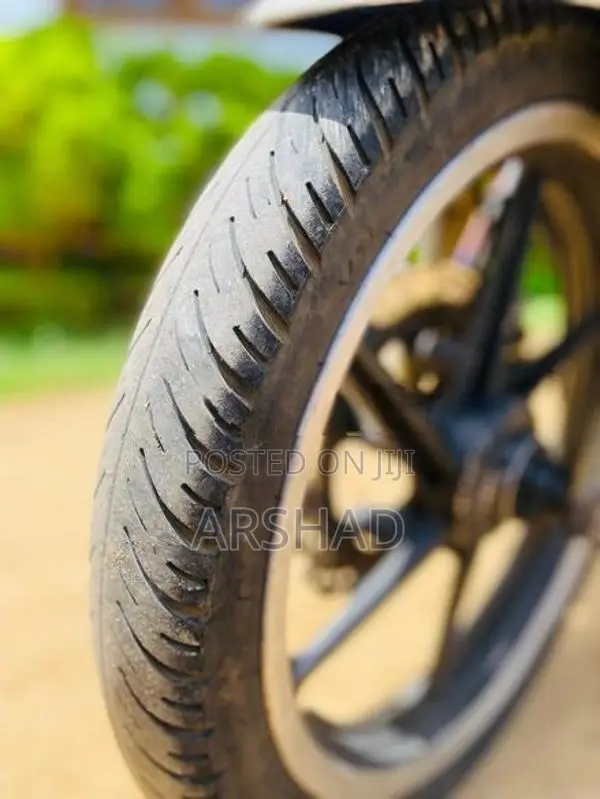 TVS Apache RTR 2012