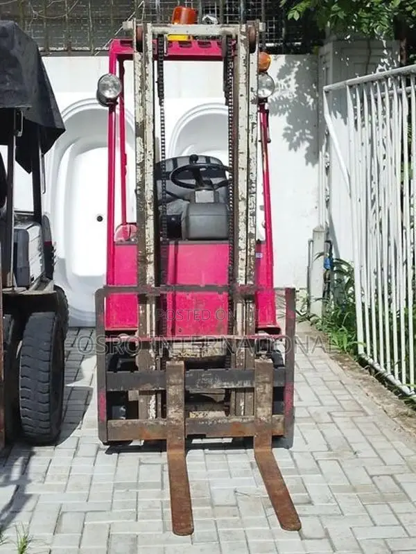 TOYOTA 900KG Forklift