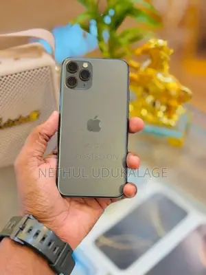 Apple iPhone 11 Pro 256GB(Green) (Used)