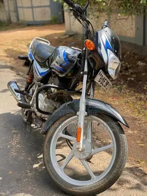 Bajaj CT100 2024