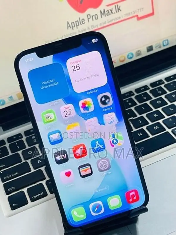 Apple iPhone 11 Pro Max (Used)