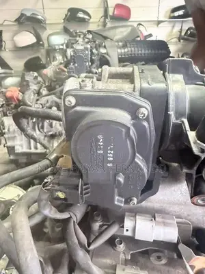Nissan Sunny B17 Hr16 Throttle Body