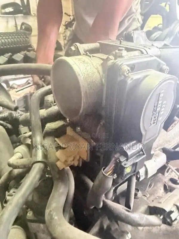 Nissan Sunny B17 Hr16 Throttle Body