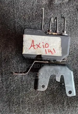 Toyota Axio 141 ABS unit