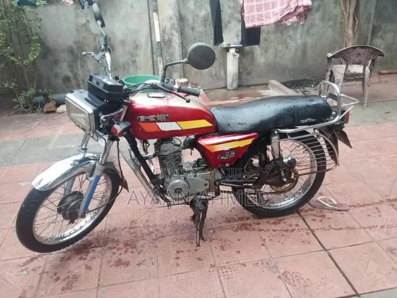 Bajaj Boxer 4s 2013