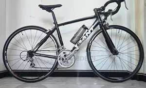 Shimano Giant Road Bicycle
