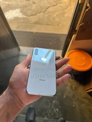 Apple iPhone X (Used)