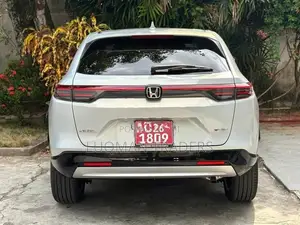 Honda Vezel Z Premium 2026