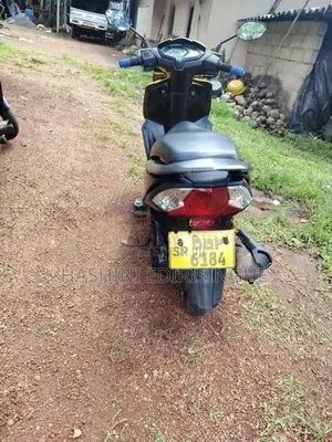 Honda Dio 2018