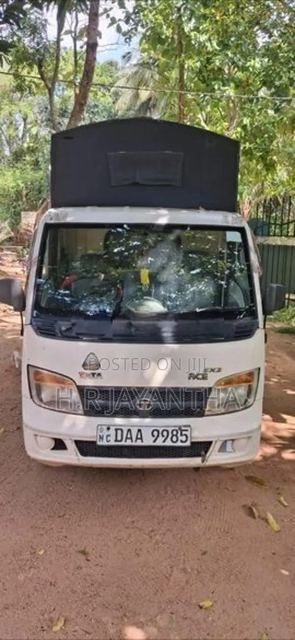 Tata Dimo Batta 2015