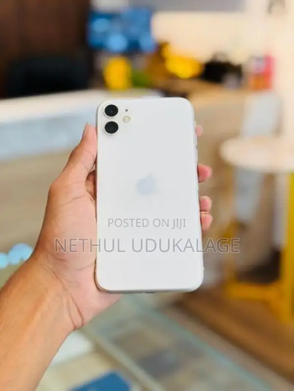 Apple iPhone 11 128GB (Used)