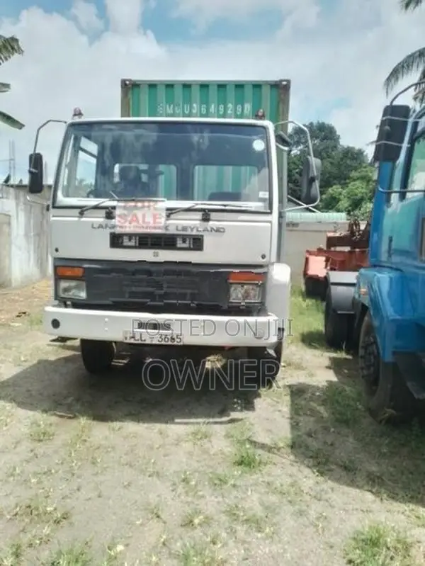 Ashok Leyland Cargo 1618 22 Feet 2014