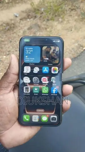 Apple iPhone X (Used)