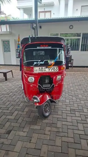 Bajaj RE 4Stroke 2015