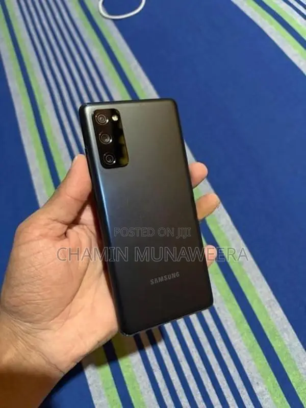 Samsung Galaxy S20FE 5G (Used)