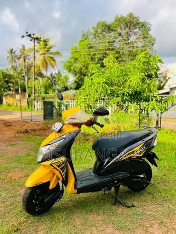 Honda Dio 2018