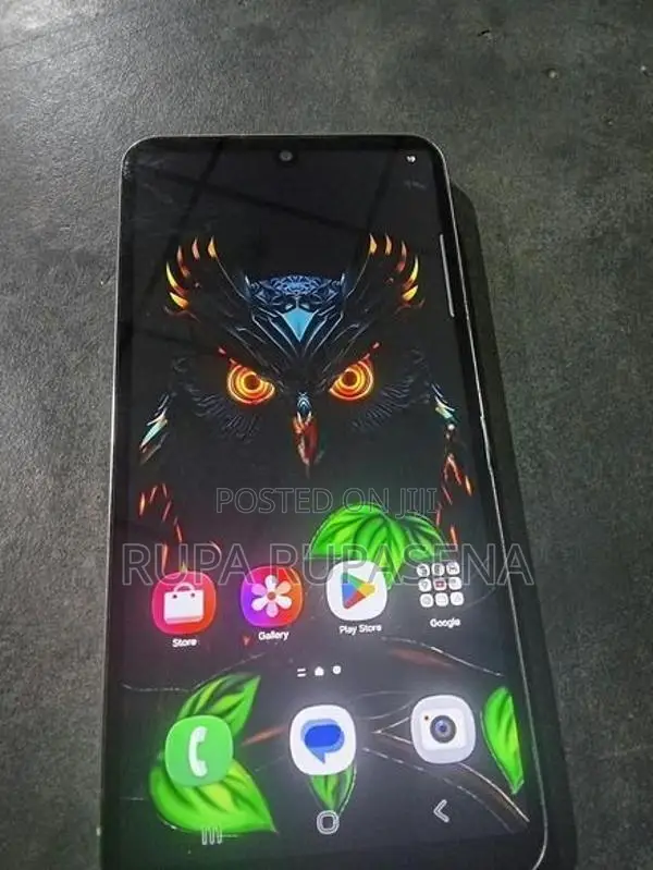 Samsung Galaxy S23 (Used)