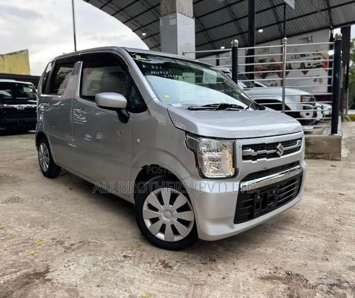 Suzuki Wagon R FX 2025