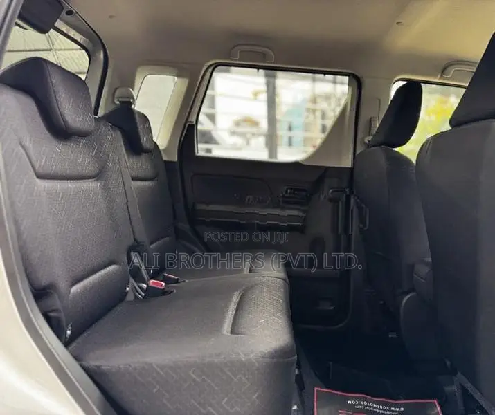 Suzuki Wagon R FX 2025