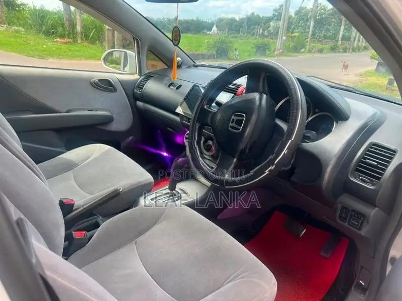 Honda Fit Aria 2007