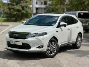 Toyota Harrier 2014