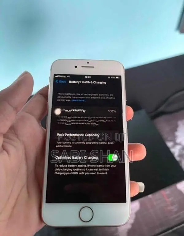 Apple iPhone 8 (Used)