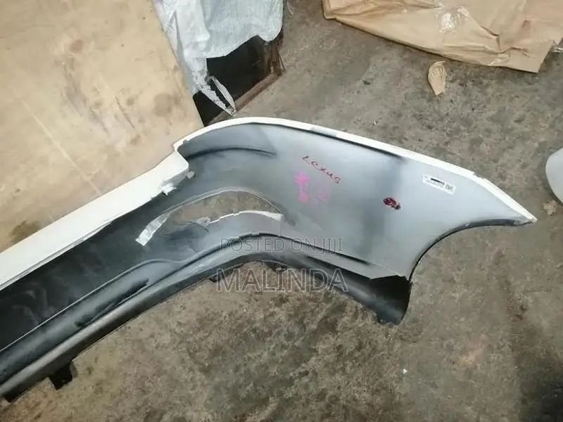 Lexus LX450 (GYL16) Rear Buffer - Reconditioned