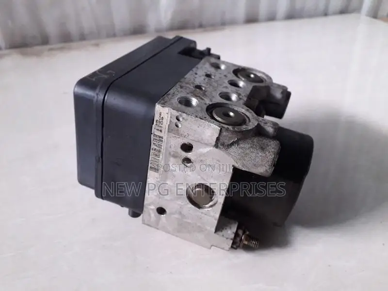 Toyota Allion 240 ABS Unit