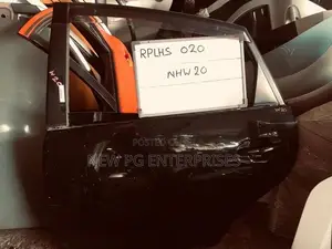 Toyota Prius NHW20 Door Rear LHS