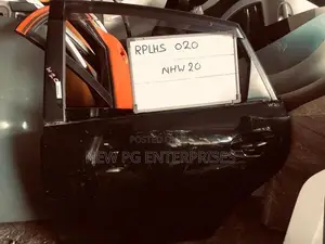 Toyota Prius NHW20 Door Rear LHS