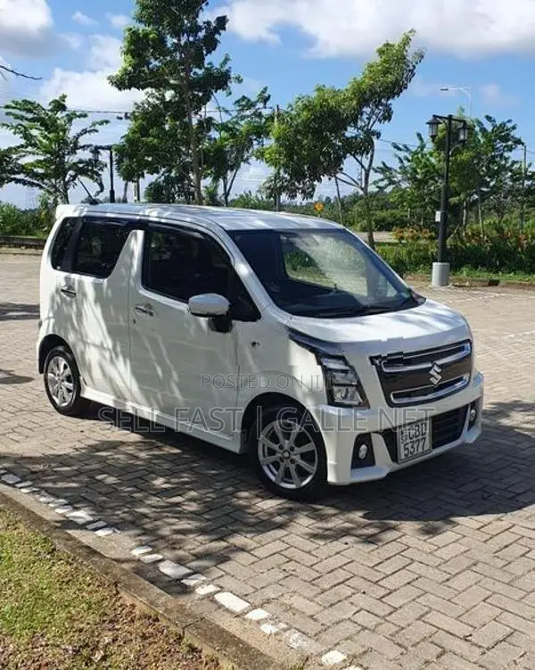 Suzuki Wagon R Stingray 2018