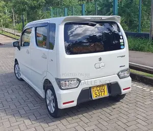 Suzuki Wagon R Stingray 2018