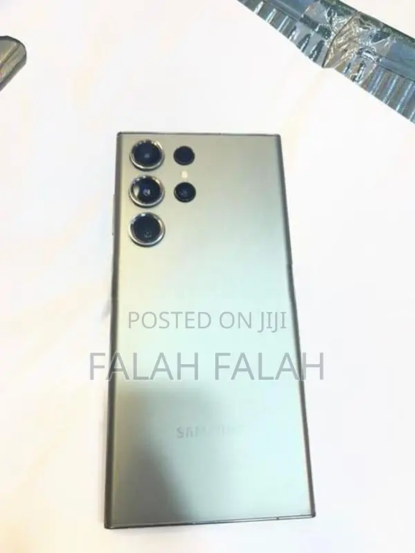 Samsung Galaxy S23 Ultra (Used)