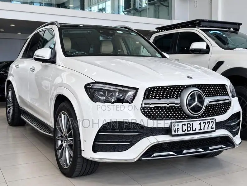 Mercedes Benz GLE 300D 2020