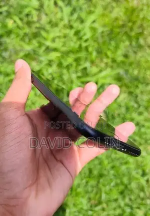 Apple iPhone 7 (Used)