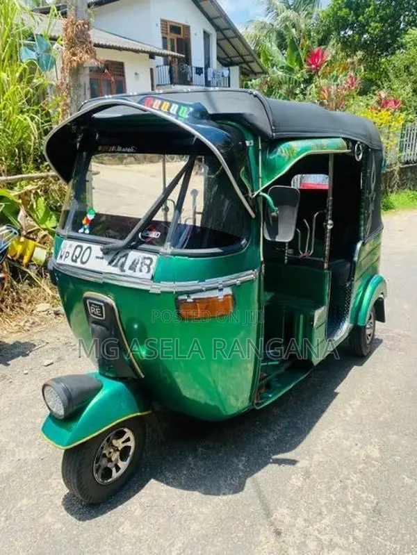 Bajaj RE 2008