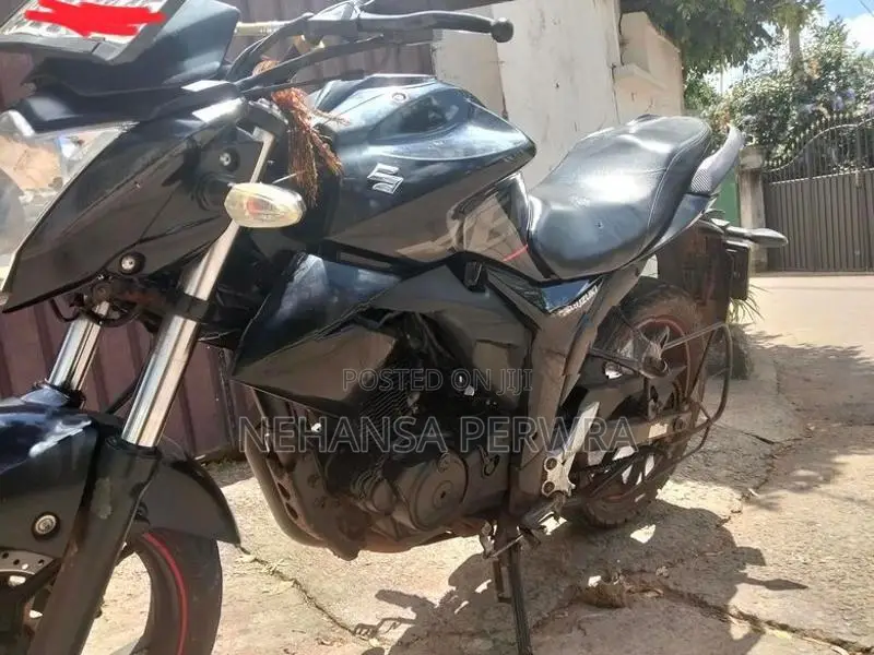 Suzuki Gixxer 2019