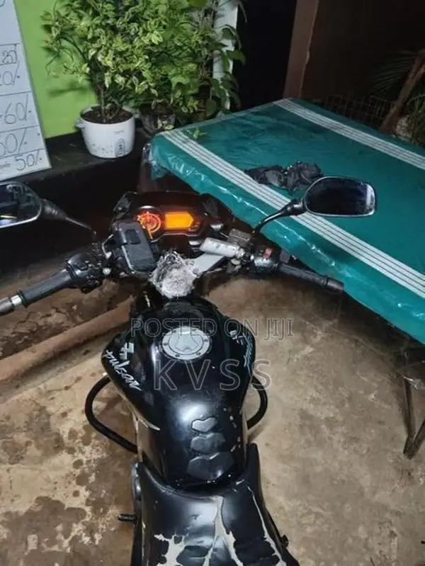 Bajaj Pulsar 135 LS 2011