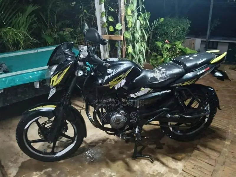 Bajaj Pulsar 135 LS 2011