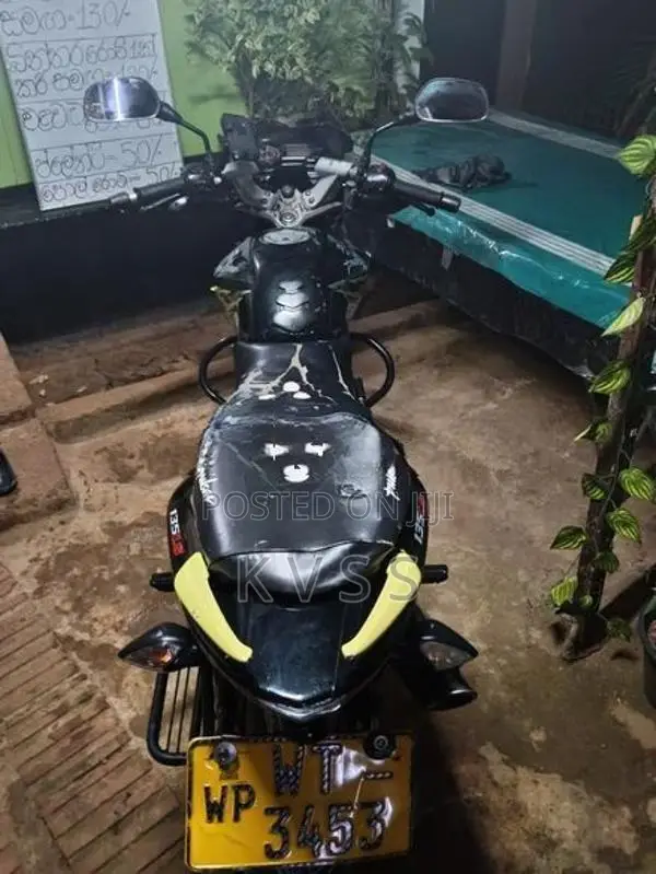 Bajaj Pulsar 135 LS 2011